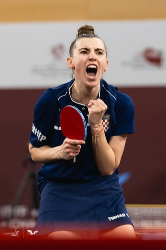 Unerwartete Ergebnisse gab es natürlich auch wieder: So wurde die Kroatin Lea Rakovac, die für Bingen in der Damen-Bundesliga aufschlägt, zum Asiatinnen-Schreck. (©ITTF)