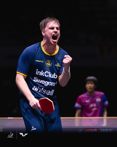 Zweite WM-Medaille: Der Olympia-Zweite Truls Moregardh sorgte auch in Doha wieder für eine großartige Show am Tisch. (©ITTF)