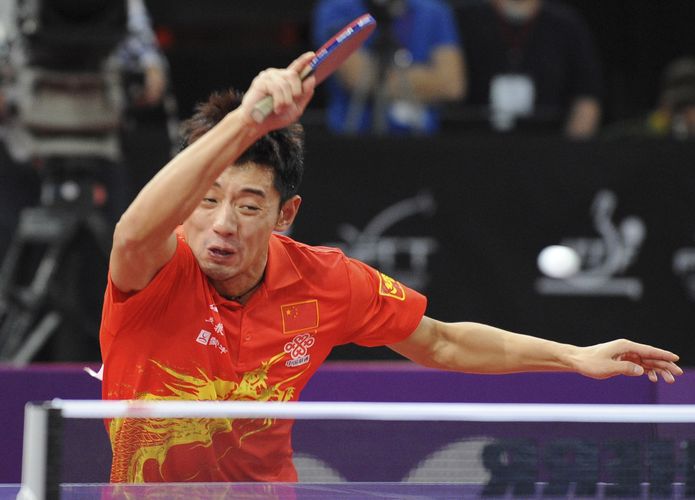 ....und Zhang Jike durch Sieg über Robert Gardos folgten Boll ins Viertelfinale...(©Stosik)